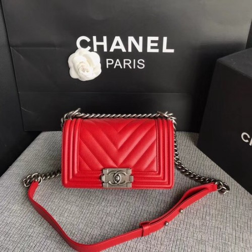 Chanel Le Boy Flap Válltáska Eredeti Kaviár Bőr P67085 Cseresznye Ezüst Csattal