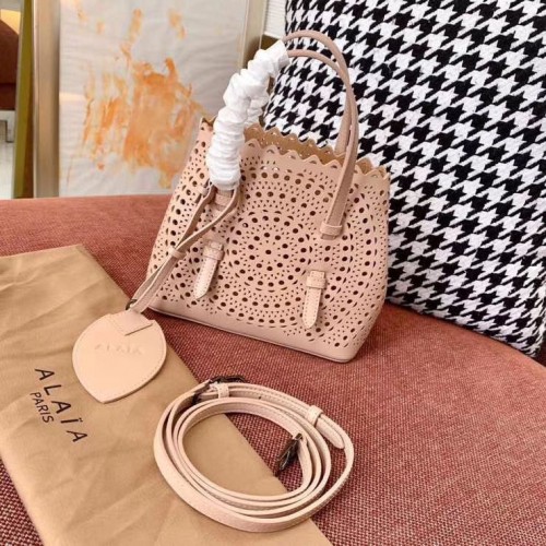 Alaia Áttört Eredeti Bőr Táska A3658 Nude