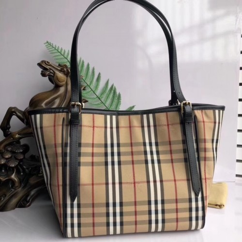 BURBERRY közepes Banner táska 5788 fekete