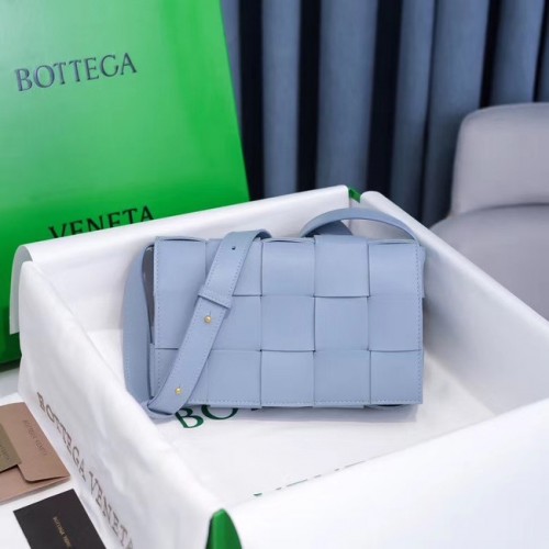 Bottega Veneta KAZETTÁS TÁSKA 578004 ICE