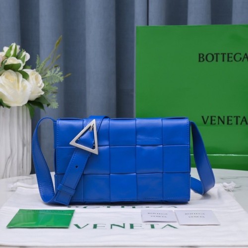 Bottega Veneta KAZETTA 018101 kék