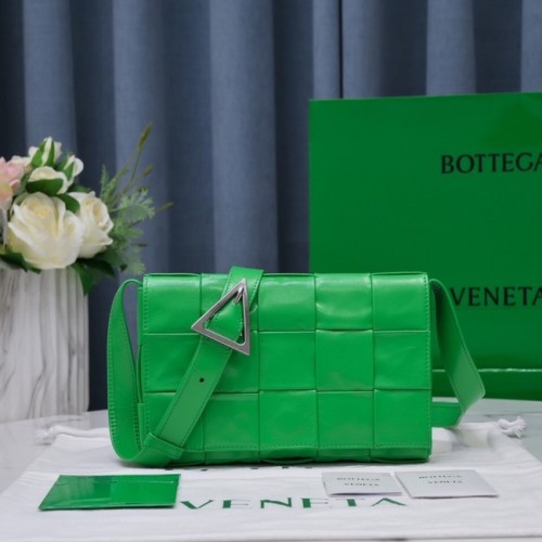 Bottega Veneta KAZETTA 018101 zöld
