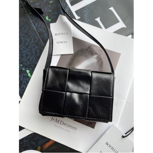 Bottega Veneta Candy kazetta A666688 fekete