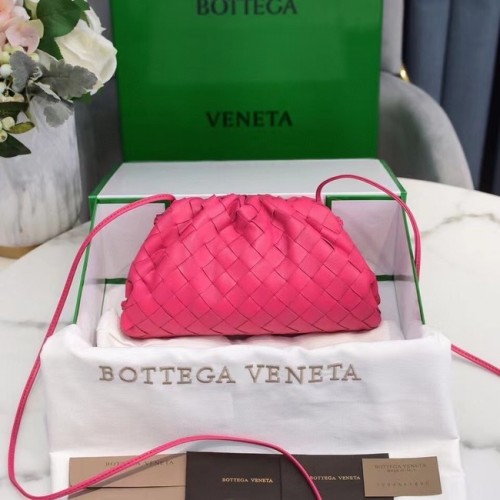 Bottega Veneta MINI POUCH 585852 rózsa