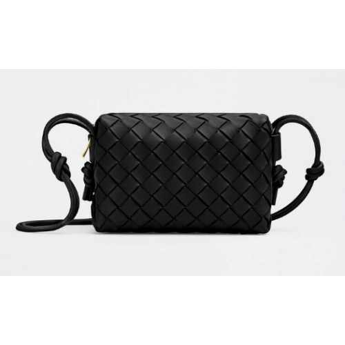 Bottega Veneta Mini intrecciato bőr kereszttáska 680254 fekete