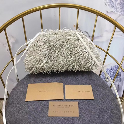 Bottega Veneta válltáska 576227 törtfehér
