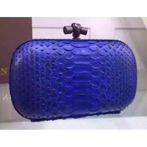 Bottega Veneta kígyóbőr csomós kézitáska BV8653 kék