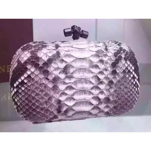 Bottega Veneta kígyóbőr csomós kézitáska BV8653 szürke