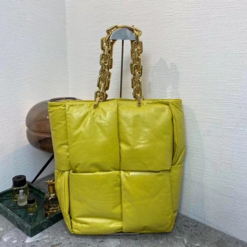 Bottega Veneta LÁNCOS TÁSKA 631257 KUKORICA