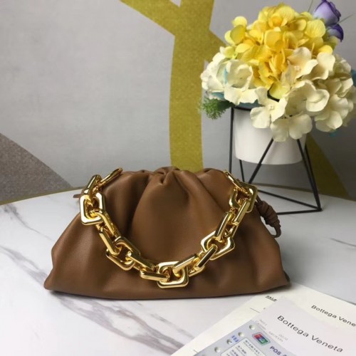 Bottega Veneta A MINI LÁNCOS TASAK 620229 barna