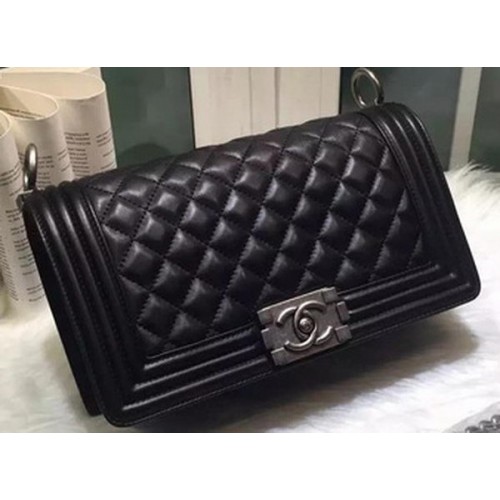 Fiú Chanel Flap Válltáska Fekete Báránybőr A67086 Ezüst