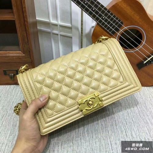 Fiú Chanel Flap Válltáska Báránybőr Bőr 67086A Teveszín