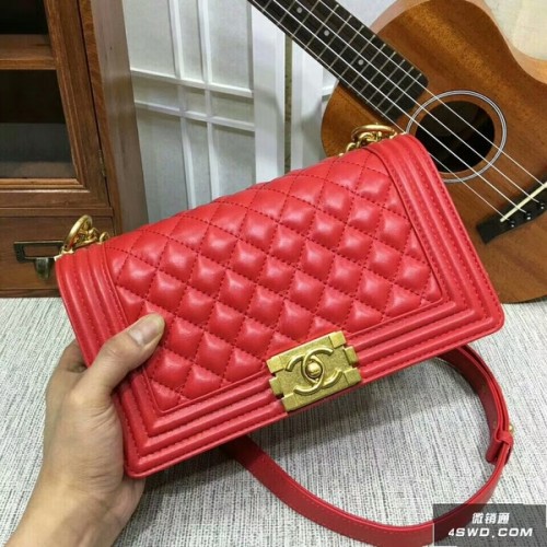 Fiú Chanel Flap Válltáska Báránybőr Bőr 67086A Piros