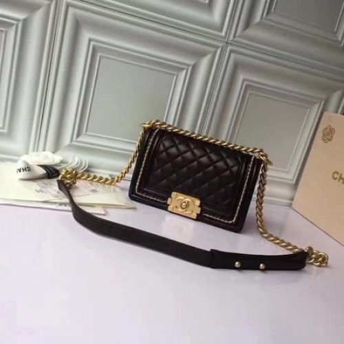 Fiú Chanel Flip Válltáska Báránybőr Bőr A67085E Fekete