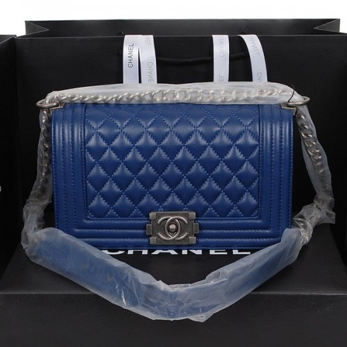 Fiú Chanel Flip Válltáska Báránybőr Bőrből A58500 Királykék