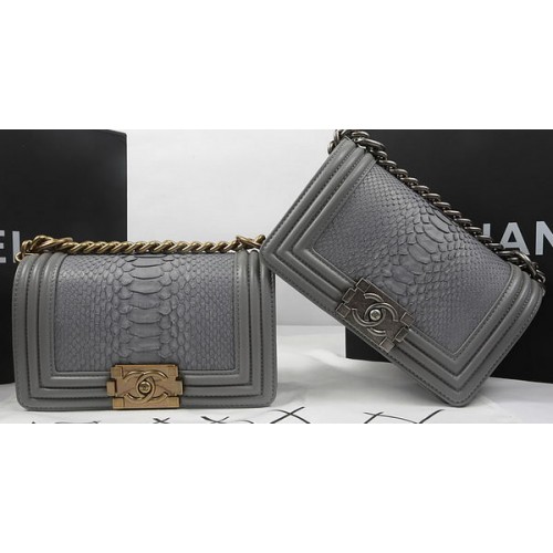 Fiú Chanel mini füles táska eredeti Python bőr A67085 szürke