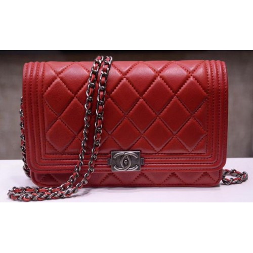 Fiú Chanel mini fedeles táska, élénk színű, Cannage mintás, A33815, bordó