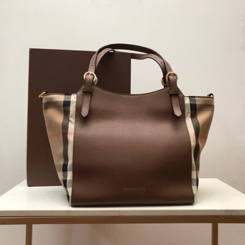 BurBerry válltáska 2447 búzaszín