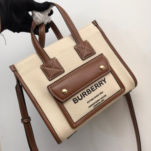 BurBerry válltáska 80442 barna