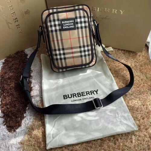 BurBerry válltáska 8045 barna