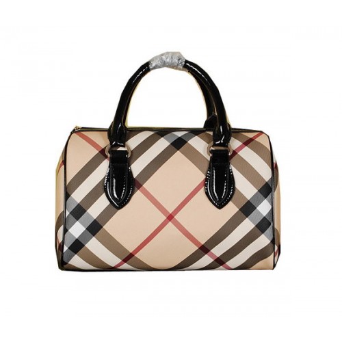 Burberry Közepes Nova Check Bowlingtáska 7903 Fekete