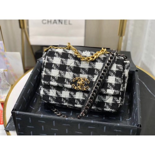 CHANEL 19 Flap Bag AS1160 Fekete-fehér