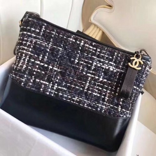 CHANEL GABRIELLE kézitáska A93824 fekete