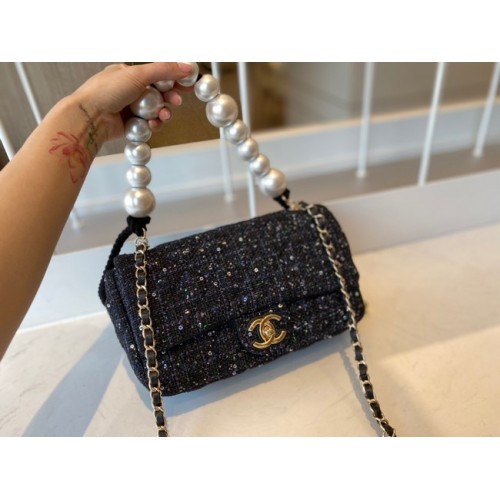 CHANEL Tweed fonott báránybőr aranyszínű fém AS0594 fekete