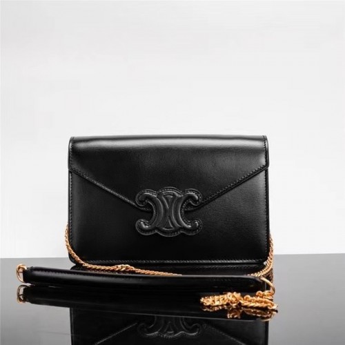 Celine TINI LÁNC BESACE TRIOMPHE FÉNYES BORJÚBŐR 10J733 fekete