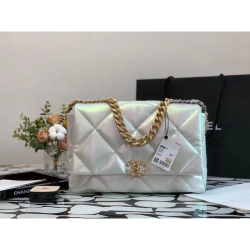 Chanel 19 nagy fedeles táska Iridescent borjúbőr és aranyszínű AS1162