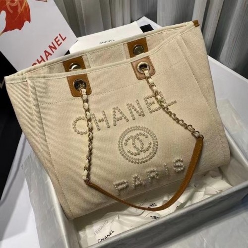 Chanel 19SS bevásárlótáska A67001 krémszínű