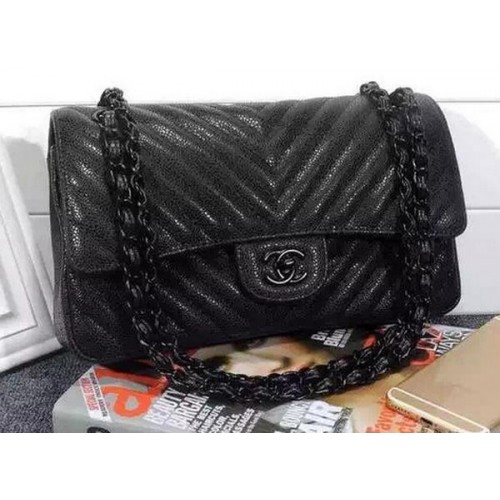 Chanel 2.55 sorozatú, fekete, Cannage mintás, chevron bőr fedeles táska A1112V fekete