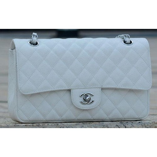 Chanel 2.55 sorozatú, fehér, Cannage mintás, ezüst színű, fedeles táska A1112