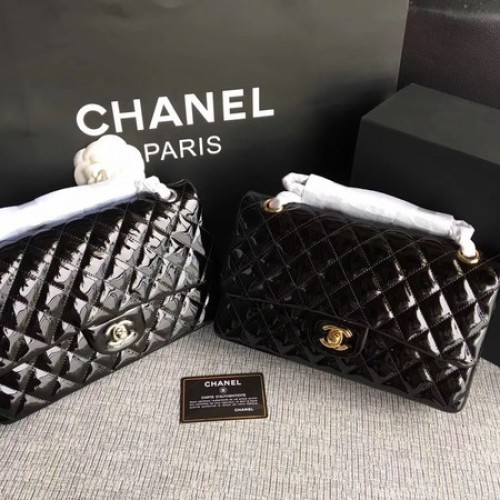 Chanel 2.55 sorozatú fedeles táska eredeti bőrből A1112 fekete