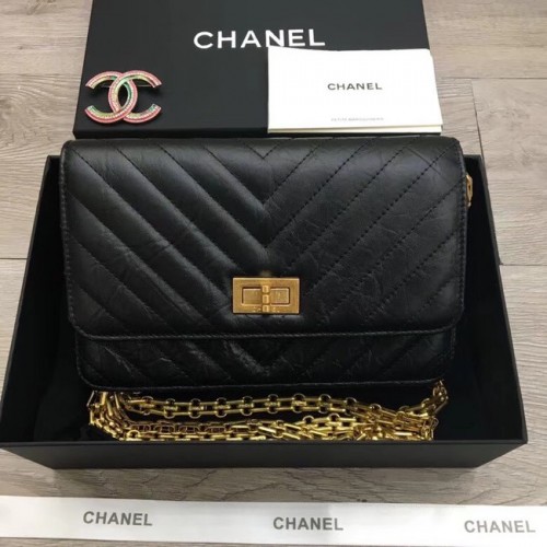 Chanel 2.55 láncos pénztárca A70328 fekete