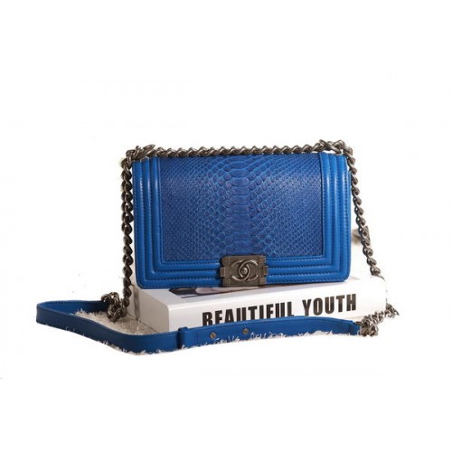 Chanel Fiú Flip Válltáska Kék Eredeti Kígyóbőr A67086 Ezüst