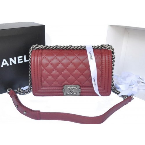 Chanel Fiú Fülű Válltáska Eredeti Borjúbőr A67086 Burgundia