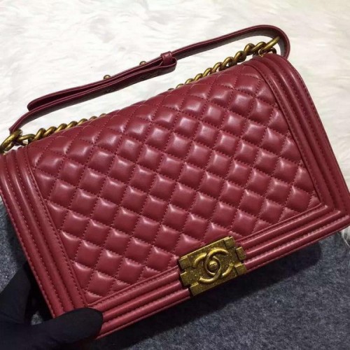 Chanel Fiú Flip Válltáska Eredeti Báránybőr Bőr A67088 Bordó