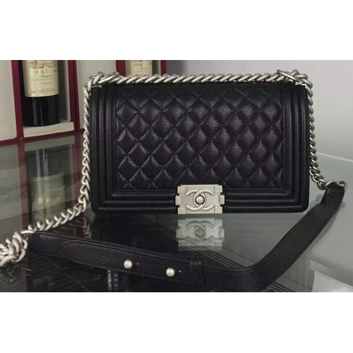 Chanel fiú fedeles válltáska szarvasbőrből A67086 fekete