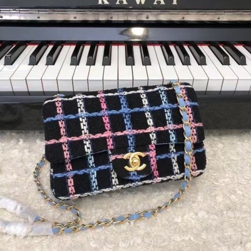 Chanel CLASSIC KÉZITÁSKA A01116 feketearany