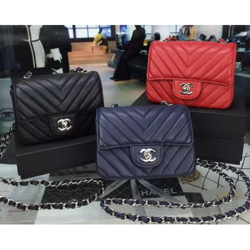 Chanel Klasszikus MINI Zsebtáska Chevron Kaviár Bőr V8171