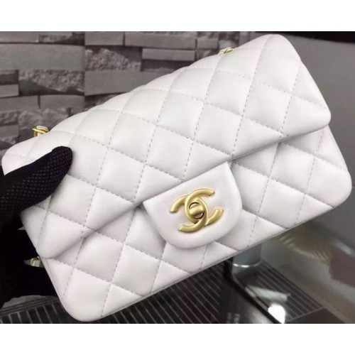 Chanel Klasszikus Mini Zsebtáska Fehér Báránybőr A67350 Arany