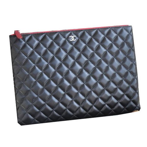 Chanel fekete báránybőr clutch táska A82044 ezüst