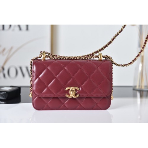 Chanel Flap báránybőr mini válltáska AS2615 piros