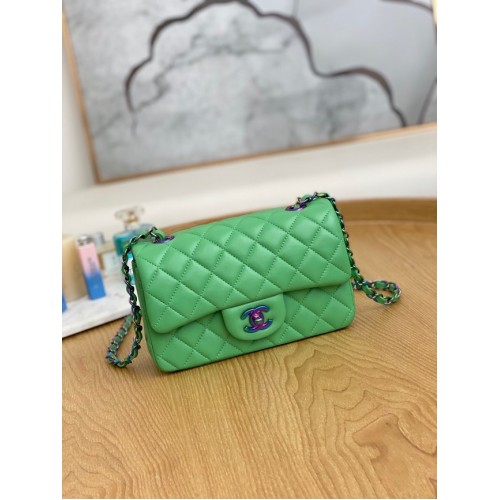 Chanel Flap Mirage báránybőr válltáska AS1116 zöld