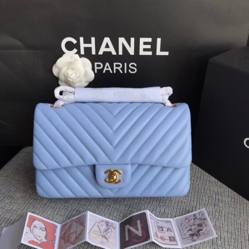 Chanel Flap Original báránybőr válltáska 1112V Világoskék arany lánccal