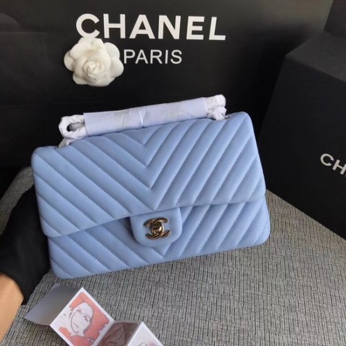 Chanel Flap Original báránybőr válltáska 1112V Világoskék ezüst lánccal
