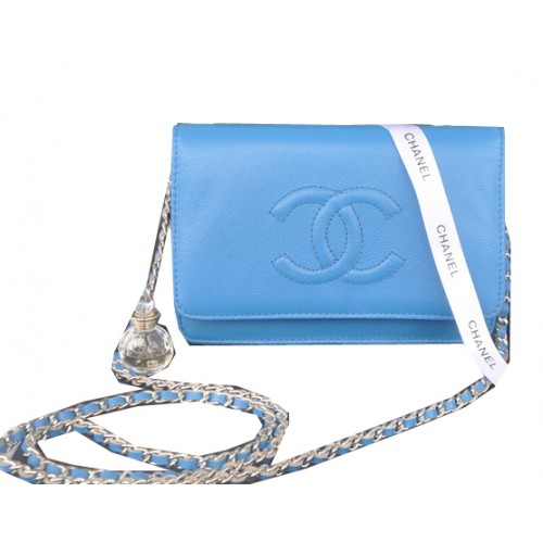 Chanel Flap Válltáska Kék Borjúbőr CHA33817 Ezüst