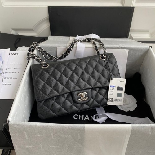 Chanel Flap Válltáska Szemcsés Borjúbőr A01112 Ezüst Tónusú Metál Fekete
