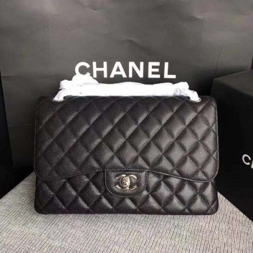 Chanel Fekete Eredeti Borjúbőr Válltáska CF1113 Ezüst